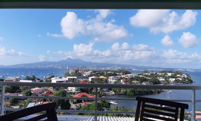 Trois-Ilets Apartment | Stunning Sea View Apartment with Pool in the Caribbean