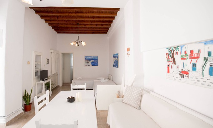 Mykonos Apartment | Sea View Apartment in Vibrant Mykonos Town - Rated 10/10