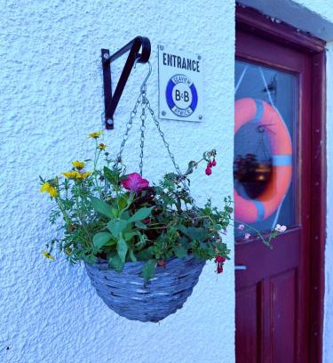 Yell Bed & Breakfast | Eco-Friendly Sea View B & B with Breakfast and Hot Tub