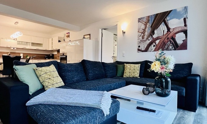 Prora Apartment | Sea view: Modern vacation apartment with Baltic Sea view in Prora for 4 people
