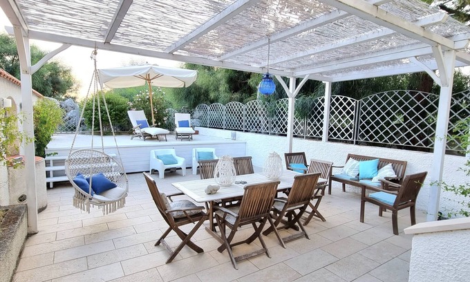 Falerna House | Oceanfront Escape: Pet-Friendly Stay with Garden Views