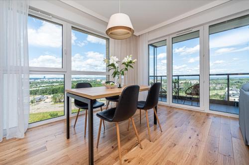 Nowy Port Apartment | Premium Sea View Retreat at BillBerry Apartments