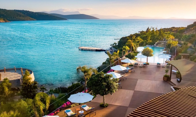 Milas Apartment | Sea View Residence in Bodrum with Hotel Services