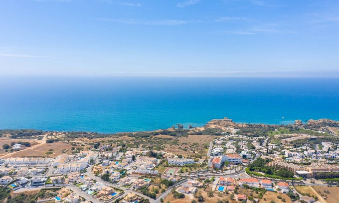 Cerro de Aguia Villa | Relaxing Sea Views with Private Pool at Casa Feliz