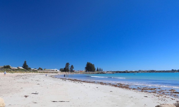Waterhouse House | Cozy Sea Vu Caravan Park with Ocean Views & Family Amenities