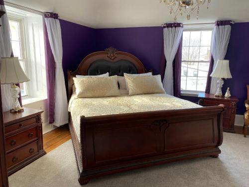 Pictou Bed & Breakfast | Relax at Seabank House Bed and Breakfast with Ocean Views