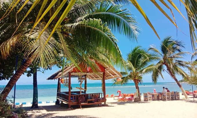 Haad Yao Resort | Seaboard Bungalows: Relax by the Ocean with Spa Amenities