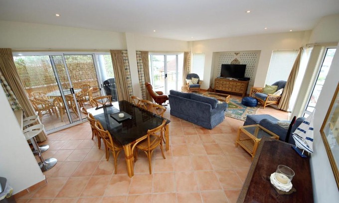 South West Rocks Apartment | Seabreeze 3: Oceanfront Retreat with Spa & Hot Tub
