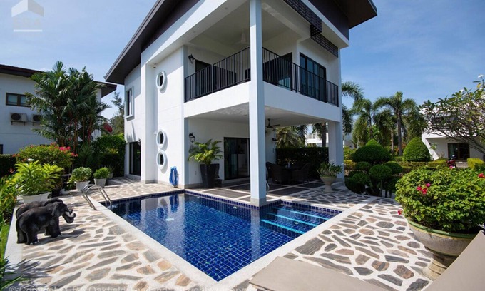 Kram Villa | Experience Seabreeze Villa: Oceanfront Bliss Awaits You
