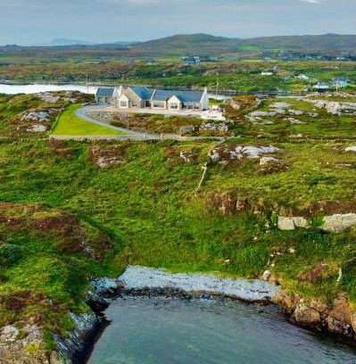 Clifden Villa | Experience Seabrook Lodge: Oceanfront Stay in Clifden