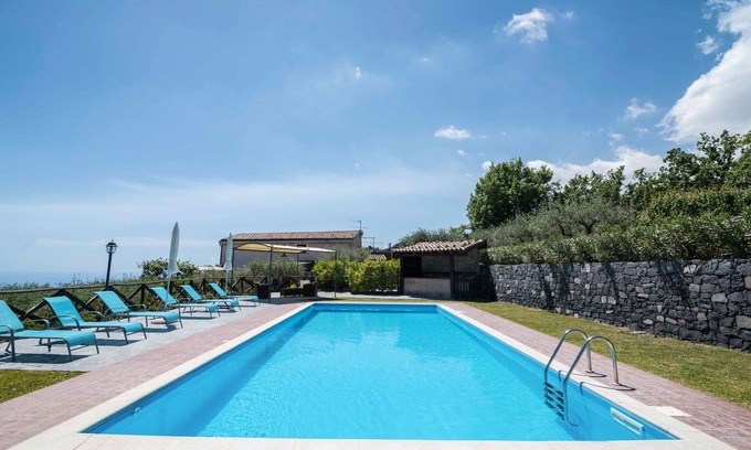 Piedimonte Etneo Villa | Elegant Seacily Pool View with Private Amenities and Spa