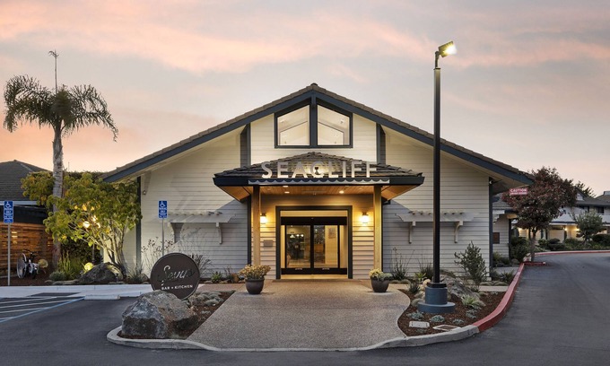 Aptos Hotel | Experience Seacliff Inn Aptos: A Hilton Tapestry Gem