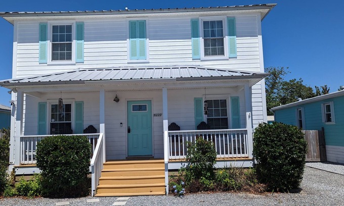 Port St. Joe House | Pet-Friendly Seadog Beach House - Steps to Gulf Views
