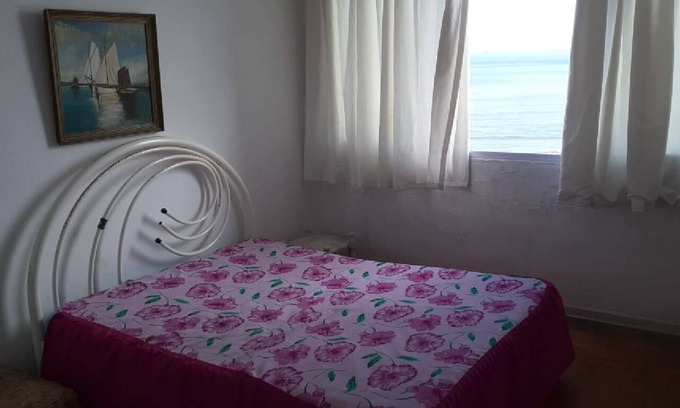 Jose Menino Apartment | Oceanfront Apartment with Stunning Ocean Views and Kitchen