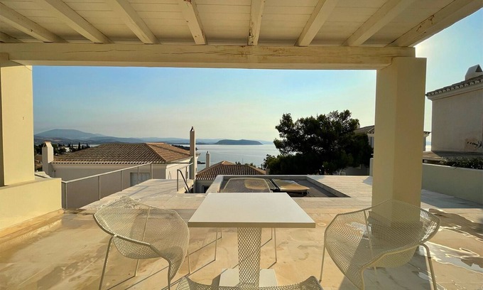 Porto Heli House | Scenic Aghios Emilianos Villa with Breathtaking Views