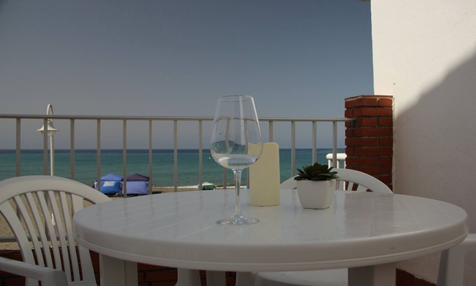 Algarrobo Cottage | Cozy Seafront Fisherman's Cottage with Pool & Ocean View