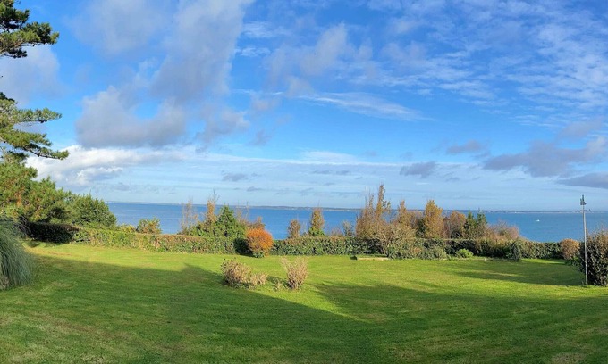 Groix House | Seafront house with garden in Groix