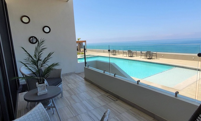 Primo Tapia Condo | Oceanfront Condo with Pool, Jacuzzi & Spa Amenities