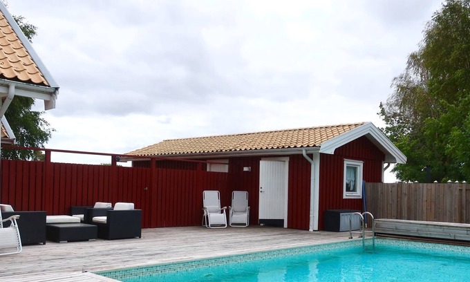 Lervik Villa | Seafront Pool Villa in Vejbystrand with Ocean Views