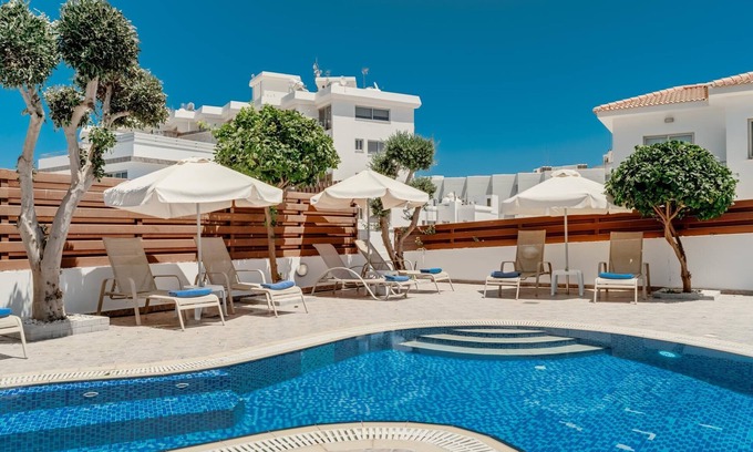 Protaras Villa | Ocean View Protaras Resort with Spa & Pool - 10/10 Rated