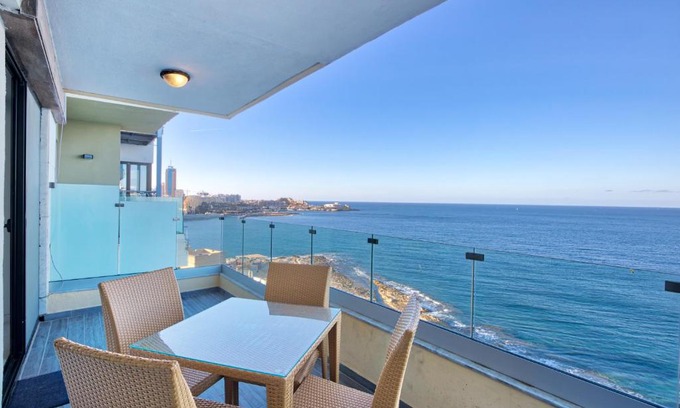 Tower Road Apartment | Discover De Redin: Family-Friendly Getaway with Great Reviews