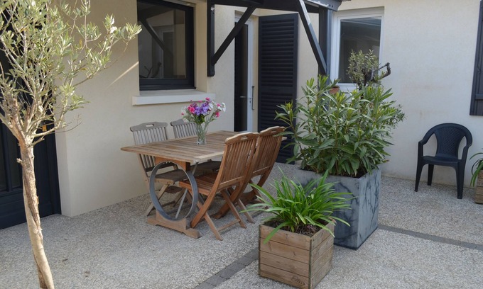 Quartier des Dunes House | Serene Beachside Retreat with Pool and Ocean Views