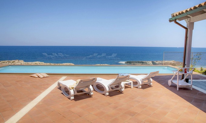 Augusta Villa | Seafront Villa with Pool and Ocean View in Noto Valley, Sicily