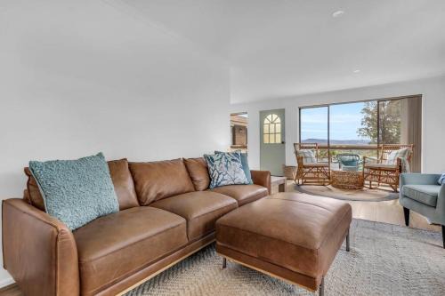 Pambula Beach House | Explore Seaglass at Pambula Beach - Pet & Child Friendly Retreat