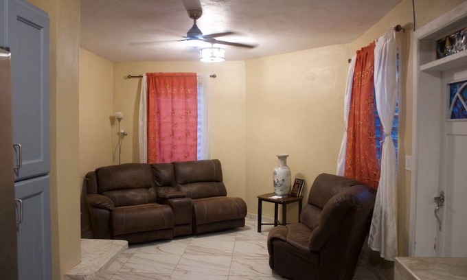 Estate Contant Condo | Seagrape – New, Sea View, Spacious Apartment - Ideal Location