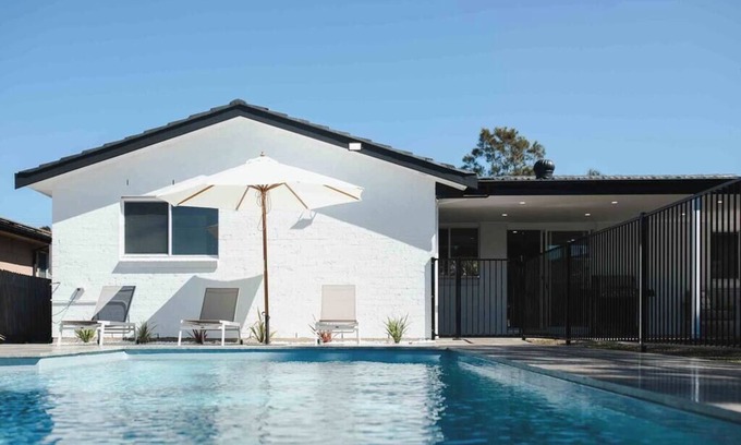 Culburra Beach House | Seagrass: Top-Rated Retreat with Pool & Pet-Friendly Perks