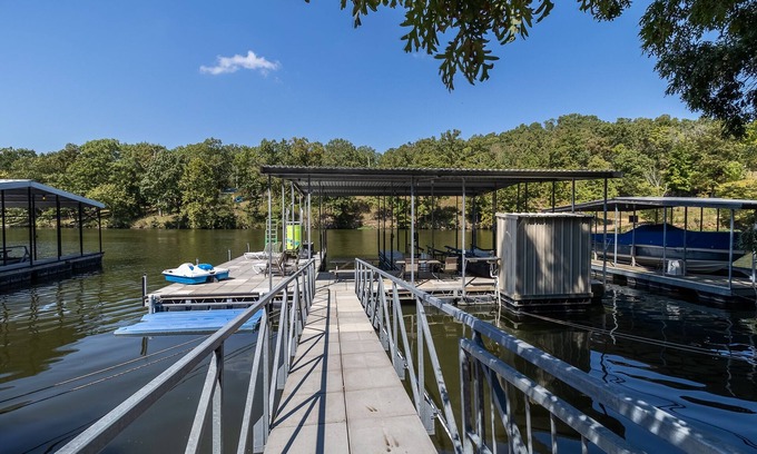 Osage Beach House | Top-Rated House by Margaritaville with Private Dock & Pool