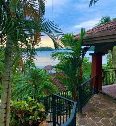 Boca Chica Hotel | Seagull Cove Resort: Premier 4-Star Stay with Pool Access