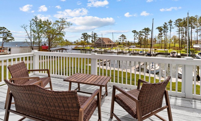 Oriental House | Pet-Friendly Seagulls Seaport: Waterfront Retreat Awaits
