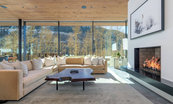 Telluride House | Inviting Glass Tiered House with Panoramic Views in Telluride