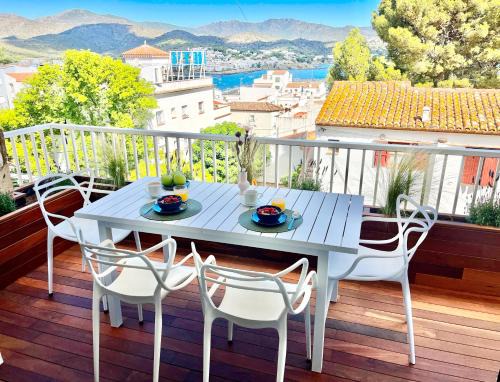 Llanca Apartment | Family-Friendly Seaport Llançà with Exceptional Reviews