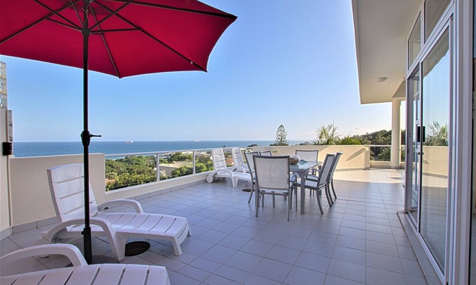 Umhlanga Apartment | Oceanfront Searock Beach View Property in Umhlanga Rocks