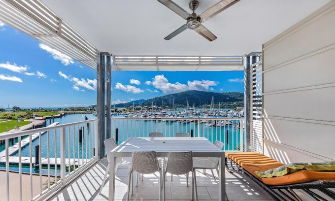 Airlie Beach Apartment | Experience the Marina: Family-Friendly & Accessible Stay
