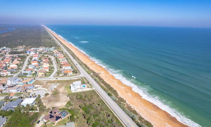 Ormond Beach Plaza House | Seas the Day - Modern Oceanfront Bungalow Retreat