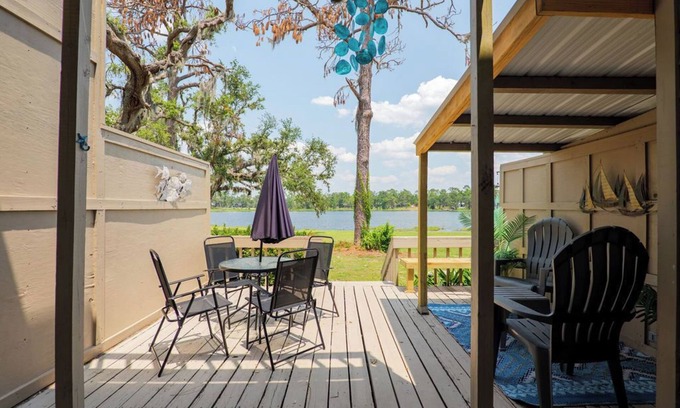 Lake Park Condo | Seas The Day with this cozy 2-bedroom lakefront condo.