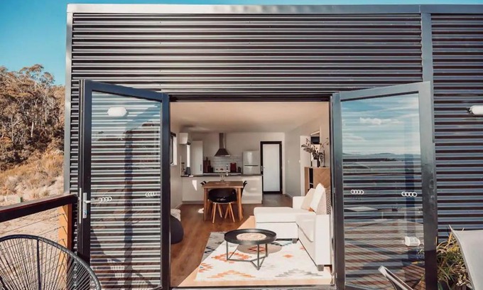 Alonnah House | Family-Friendly Retreat at Seascape on Bruny in Alonnah