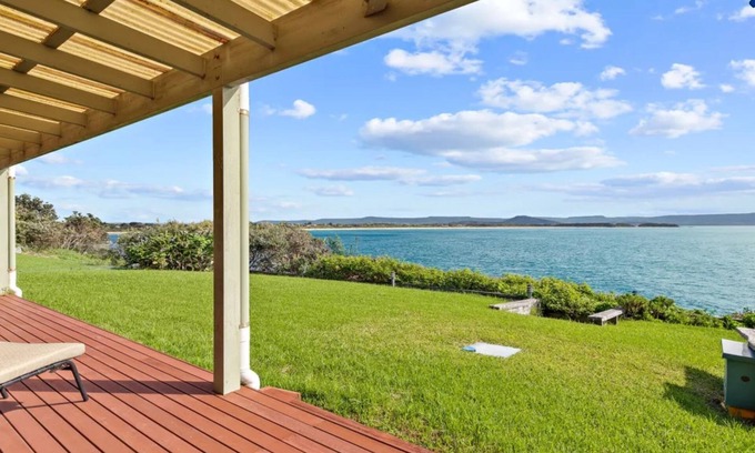 Culburra Beach House | Seascape – Breathtaking Ocean Views & Pet-Friendly Stays