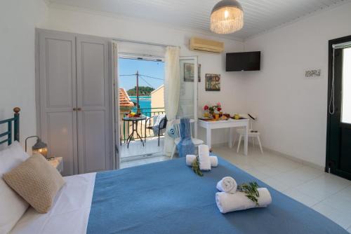 Lakka Apartment | Oceanfront Retreat: SEASCAPE Studio and Apts, Rated 9.4
