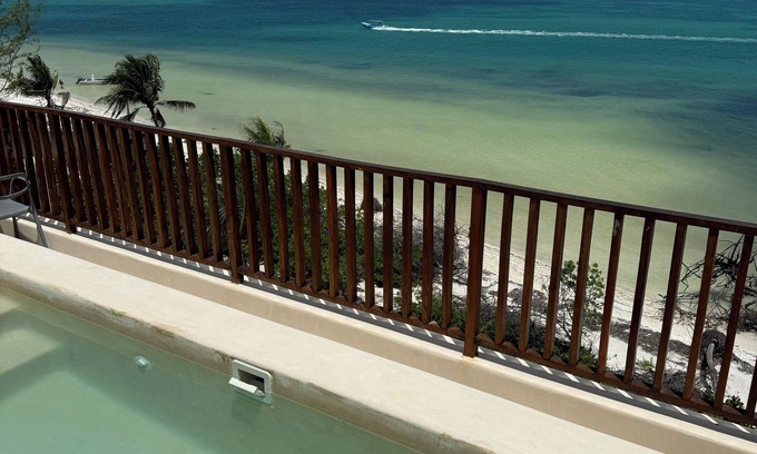 Isla Holbox Apartment | Seaside 2BR Penthouse with Pool & Ocean Views - C301