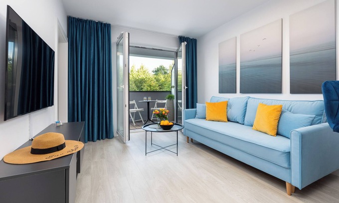 Kolobrzeg Apartment | Oceanfront Seaside Apartamenty - Perfect Family Getaway