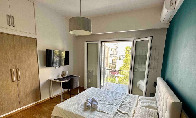 Palaio Faliro Apartment | Seaside Apartment Paleo Faliro