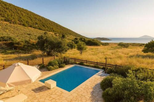 Kilada Villa | Relaxing Seaside Aqua Bliss with Private Pool Retreat