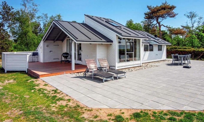Knebel House | Family-Friendly Three-Bedroom Home in Knebel - 10/10 Score