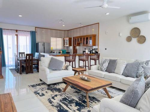 Gede House | Cozy Seaside Bliss Vipingo - Pet & Child Friendly Retreat