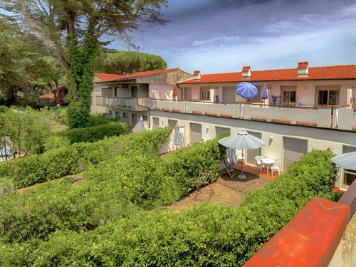 Giannella Apartment | Pet-Friendly Retreat at Belvilla by OYO Aria