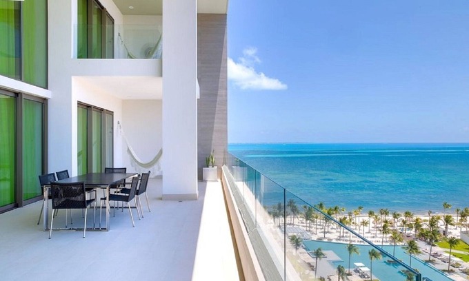 Playa Mujeres Condo | Seaside Elegance: Your 4BR Penthouse at Garza Blanca